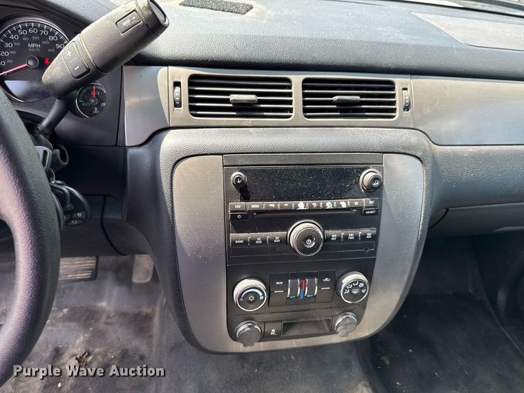 image for item DU9873 2014 Chevrolet Tahoe Police SUV