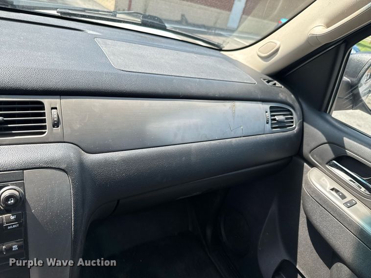 image for item DU9873 2014 Chevrolet Tahoe Police SUV