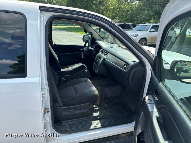 image for item DU9873 2014 Chevrolet Tahoe Police SUV