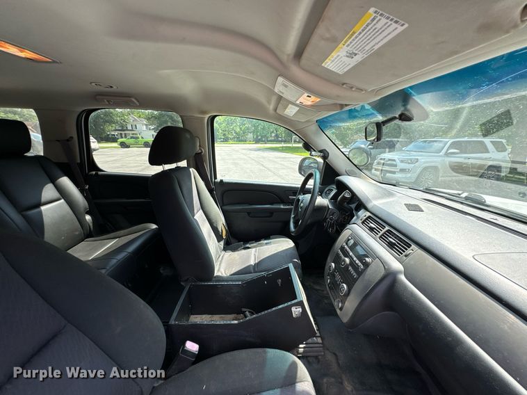 image for item DU9873 2014 Chevrolet Tahoe Police SUV