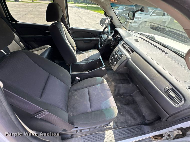 image for item DU9873 2014 Chevrolet Tahoe Police SUV