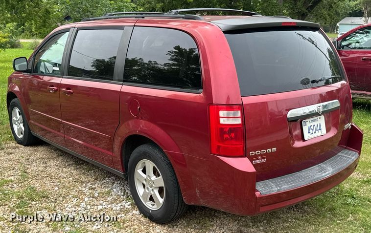 image for item DU9881 2010 Dodge Grand Caravan SE van