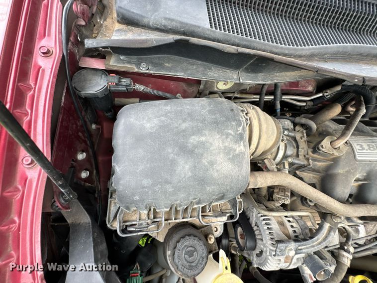 image for item DU9881 2010 Dodge Grand Caravan SE van