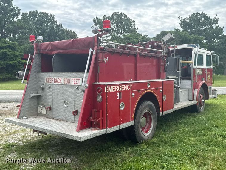 image for item DU9882 1975 Maxim Motor pumper fire truck