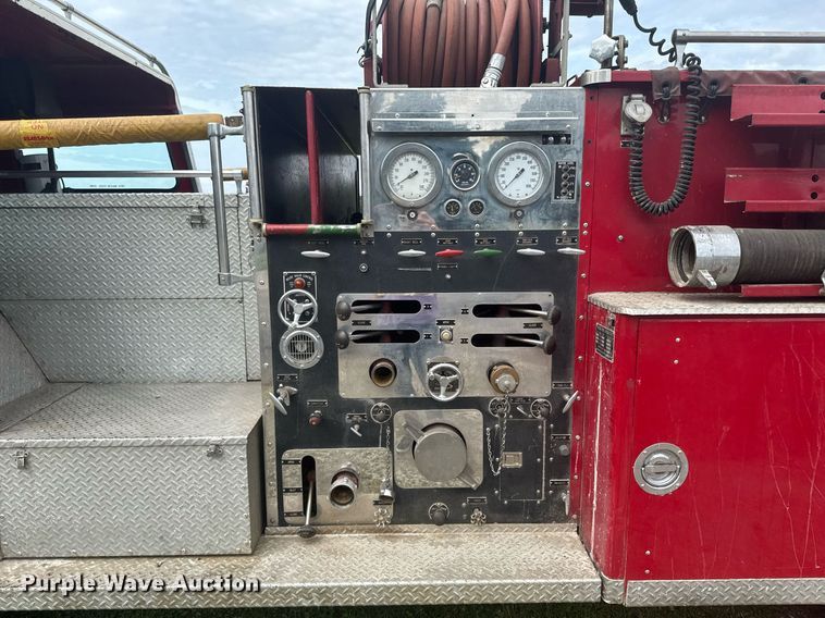 image for item DU9882 1975 Maxim Motor pumper fire truck