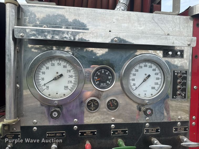 image for item DU9882 1975 Maxim Motor pumper fire truck