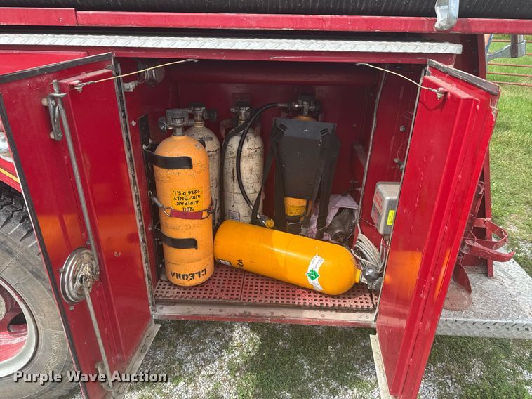 image for item DU9882 1975 Maxim Motor pumper fire truck