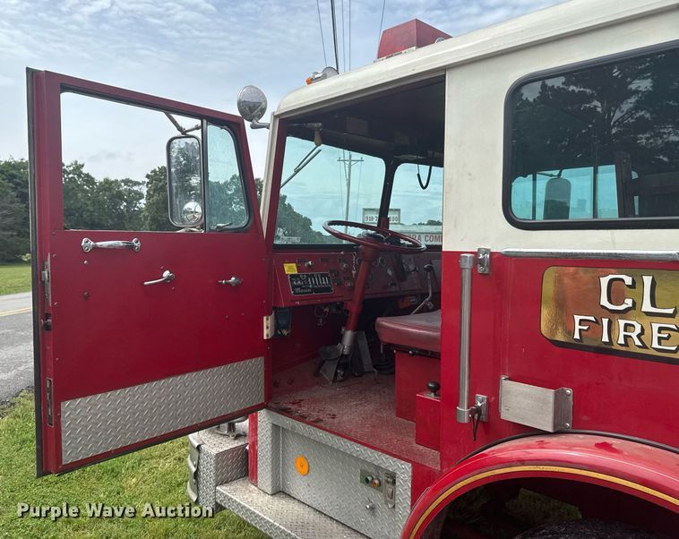image for item DU9882 1975 Maxim Motor pumper fire truck