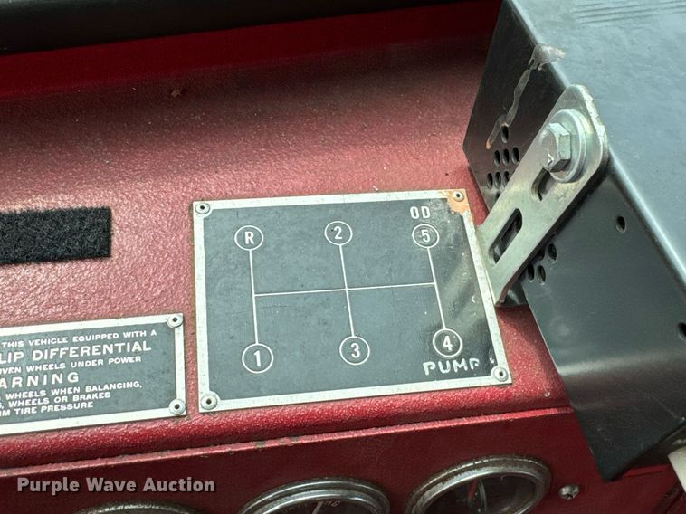 image for item DU9882 1975 Maxim Motor pumper fire truck