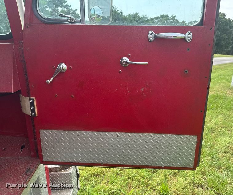 image for item DU9882 1975 Maxim Motor pumper fire truck