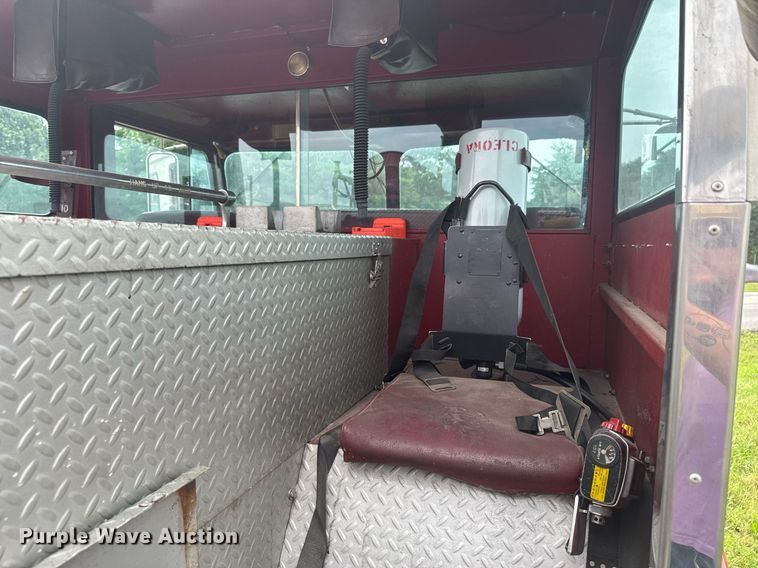 image for item DU9882 1975 Maxim Motor pumper fire truck