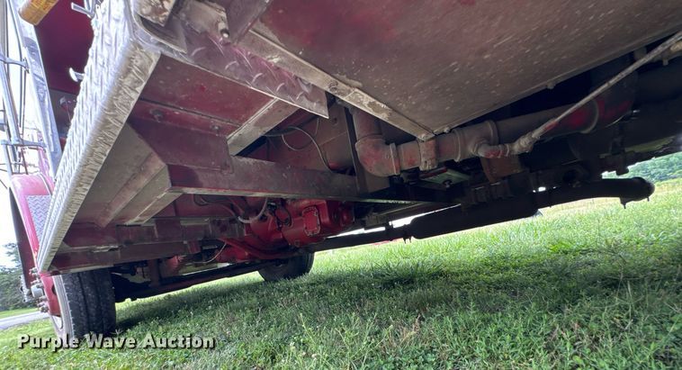 image for item DU9882 1975 Maxim Motor pumper fire truck