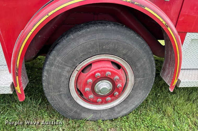 image for item DU9882 1975 Maxim Motor pumper fire truck