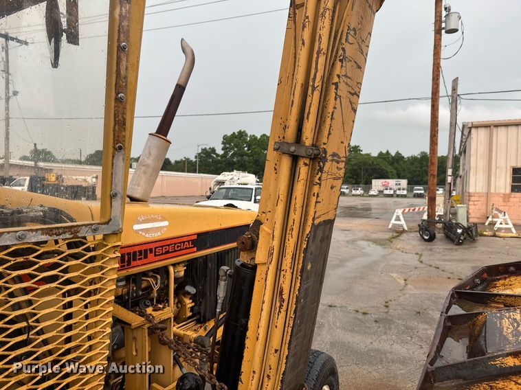 image for item DU9901 Tiger 6640 tractor