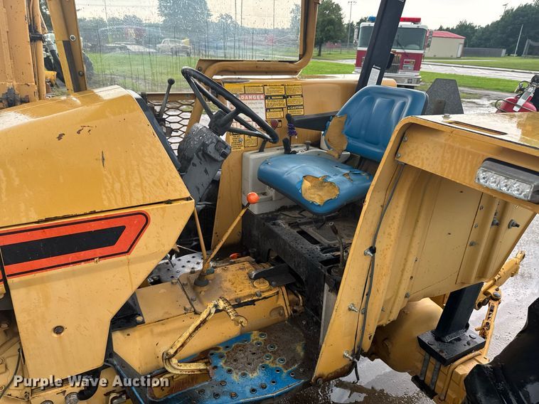 image for item DU9901 Tiger 6640 tractor