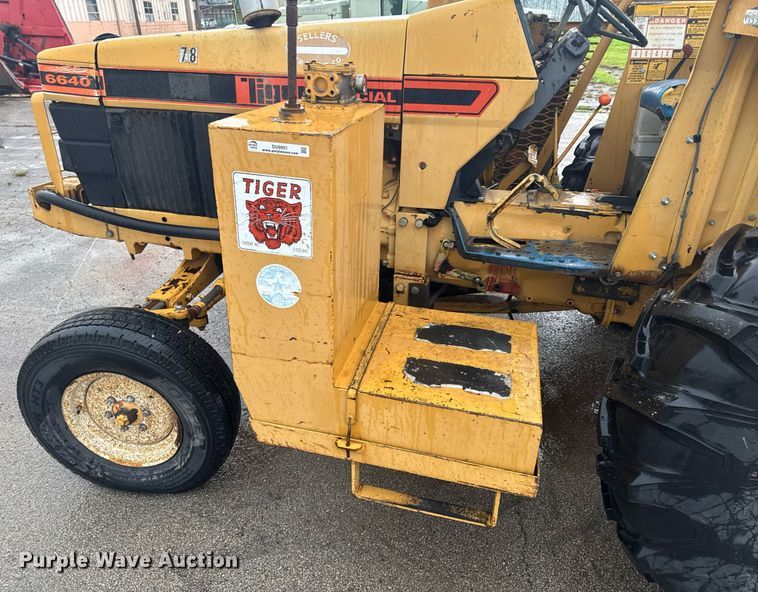 image for item DU9901 Tiger 6640 tractor