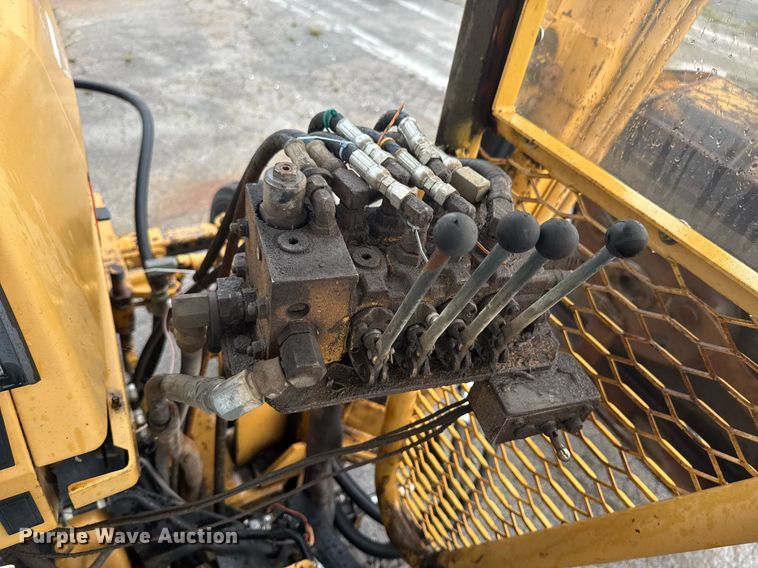 image for item DU9901 Tiger 6640 tractor