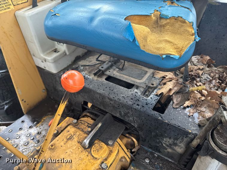 image for item DU9901 Tiger 6640 tractor