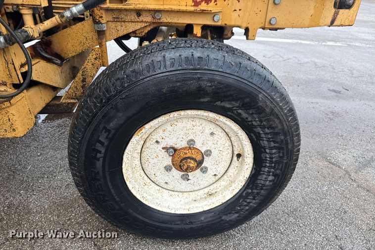 image for item DU9901 Tiger 6640 tractor