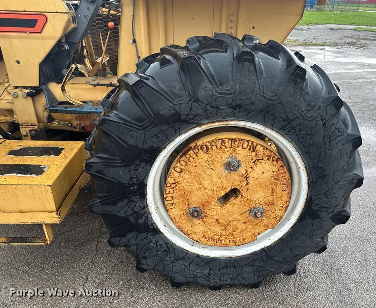 image for item DU9901 Tiger 6640 tractor