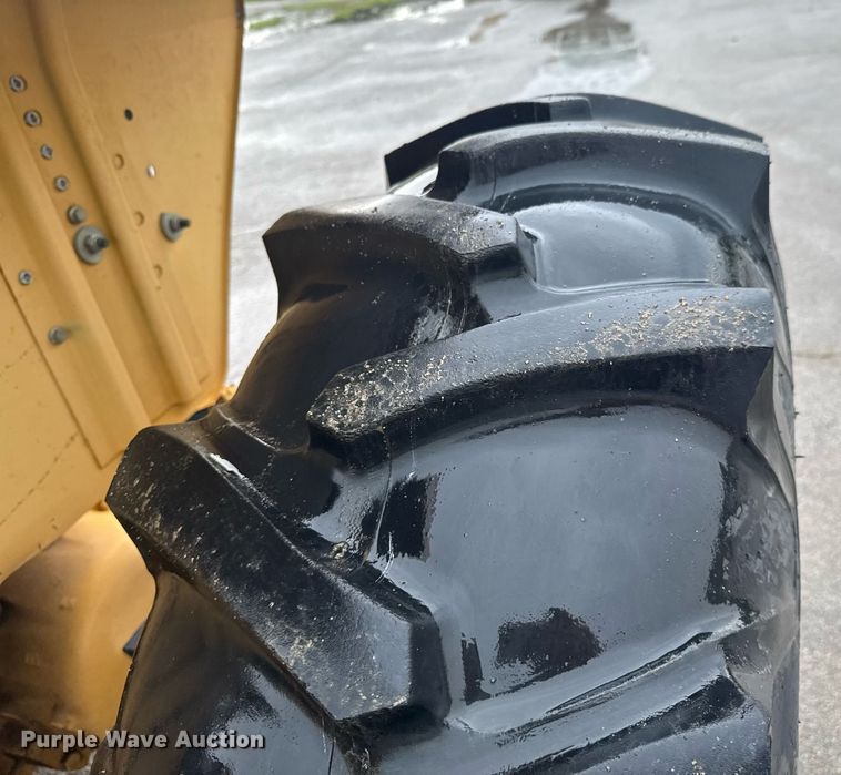 image for item DU9901 Tiger 6640 tractor