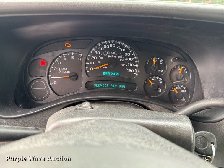 image for item DU9905 2005 Chevrolet Silverado 1500 Ext. Cab pickup truck