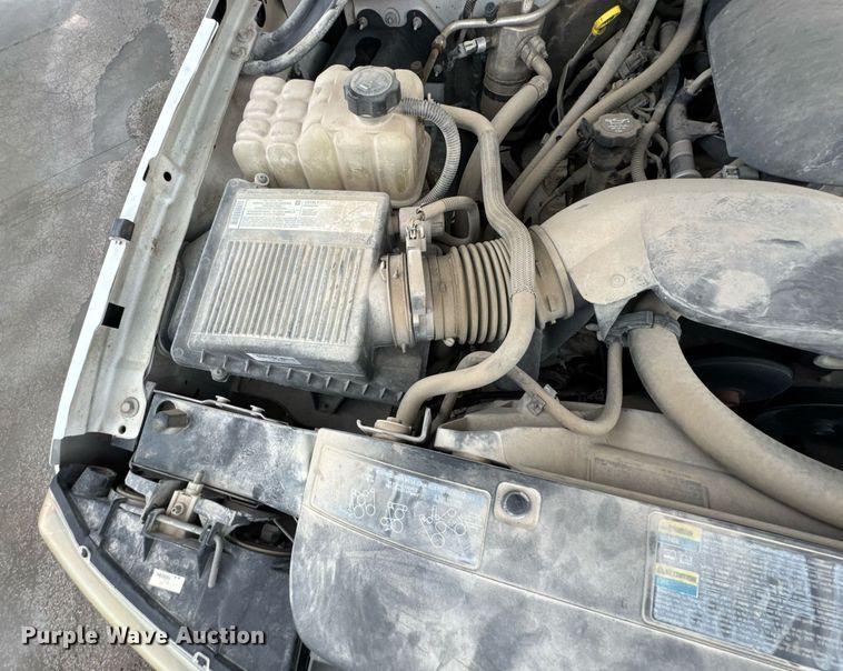 image for item DU9905 2005 Chevrolet Silverado 1500 Ext. Cab pickup truck