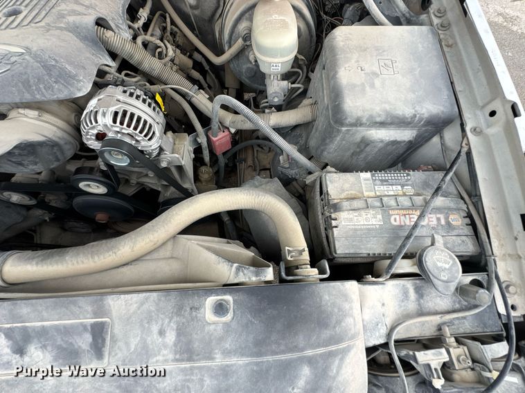 image for item DU9905 2005 Chevrolet Silverado 1500 Ext. Cab pickup truck