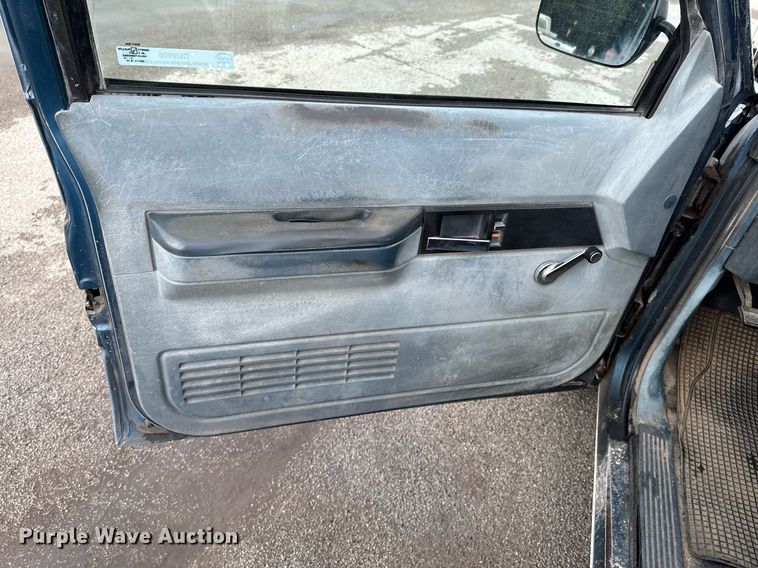 image for item DU9906 1990 Chevrolet C2500 utility bed pickup truck