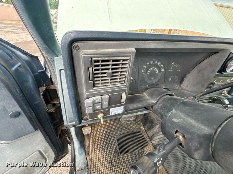 image for item DU9906 1990 Chevrolet C2500 utility bed pickup truck