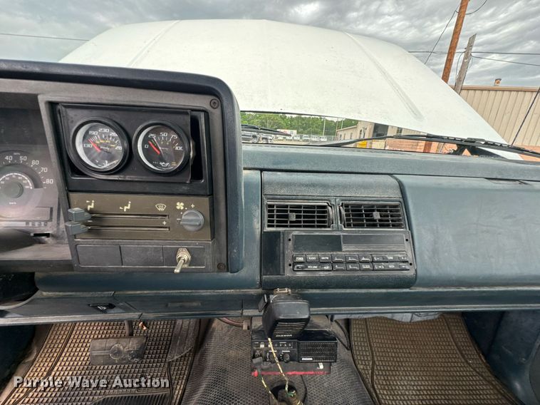 image for item DU9906 1990 Chevrolet C2500 utility bed pickup truck