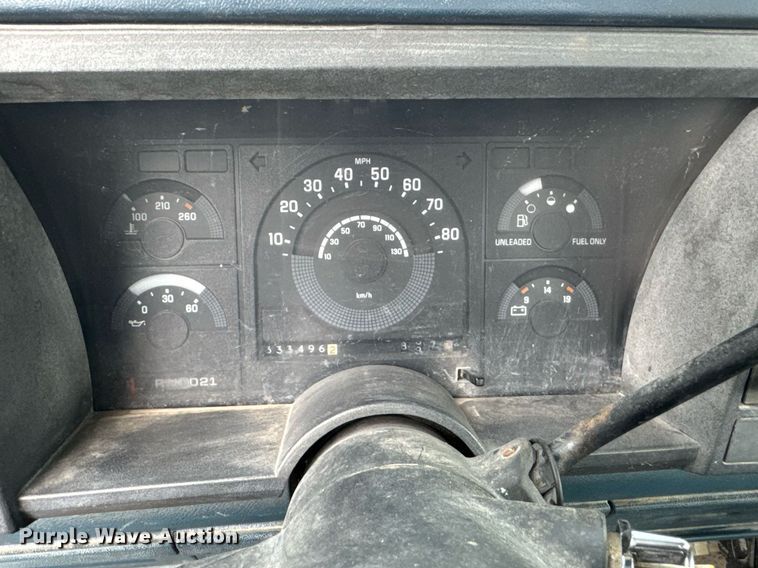 image for item DU9906 1990 Chevrolet C2500 utility bed pickup truck