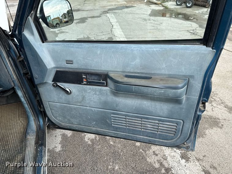 image for item DU9906 1990 Chevrolet C2500 utility bed pickup truck