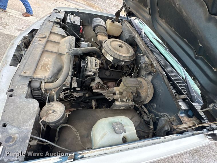 image for item DU9906 1990 Chevrolet C2500 utility bed pickup truck