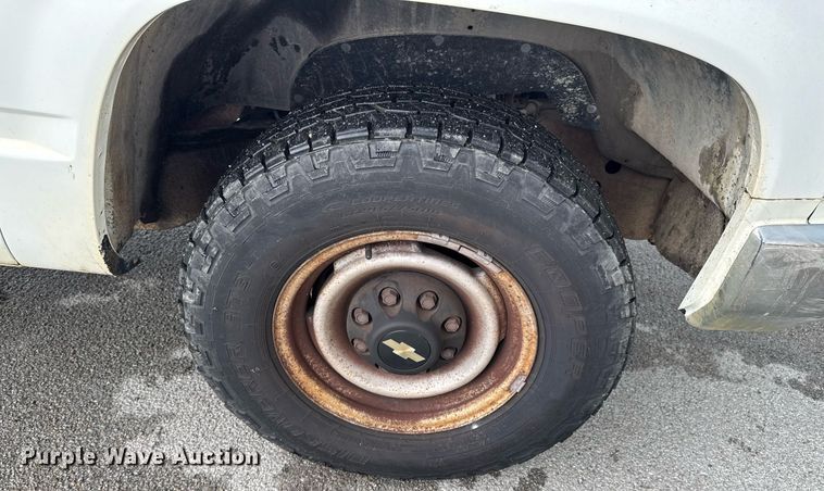 image for item DU9906 1990 Chevrolet C2500 utility bed pickup truck