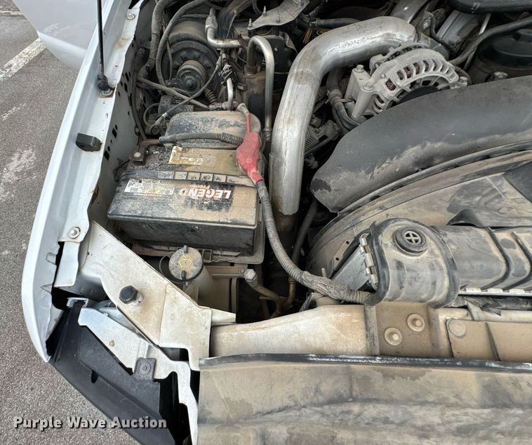 image for item DU9907 2006 Ford F450 Super Duty Crew Cab flatbed truck