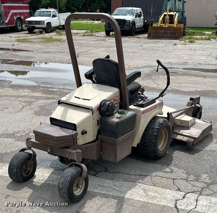 image for item DU9910 Grasshopper 725D ZTR lawn mower