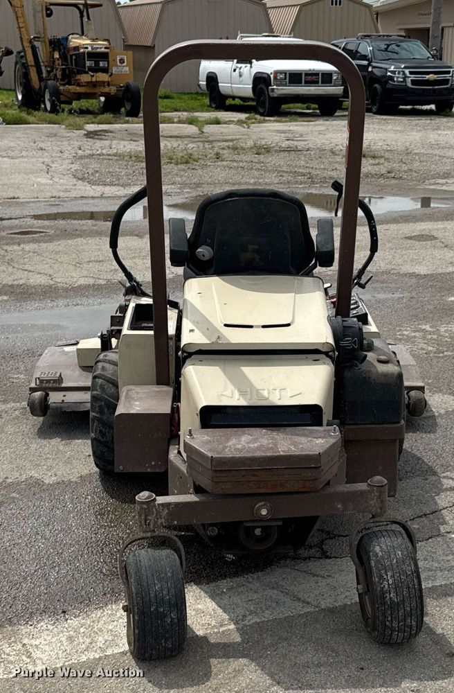 image for item DU9910 Grasshopper 725D ZTR lawn mower