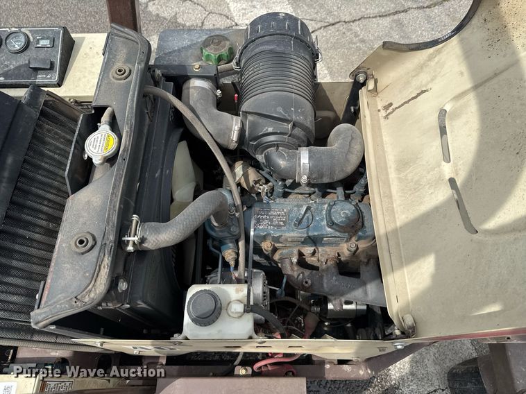 image for item DU9910 Grasshopper 725D ZTR lawn mower