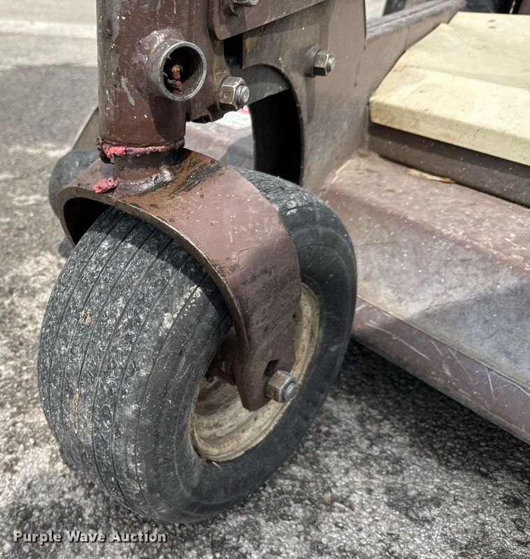 image for item DU9910 Grasshopper 725D ZTR lawn mower