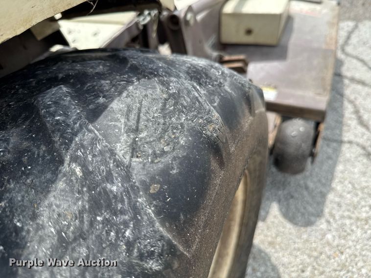 image for item DU9911 Grasshopper 725D ZTR lawn mower