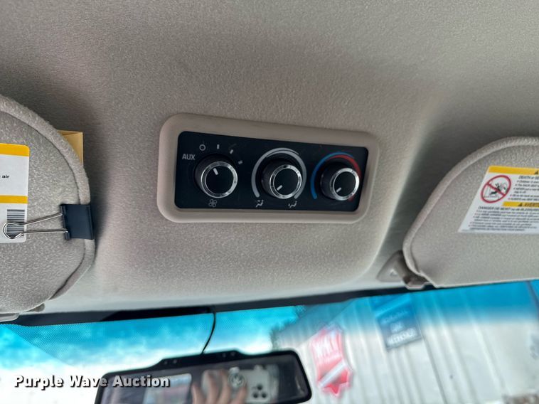 image for item DU9914 2008 Chevrolet Express G2500 van