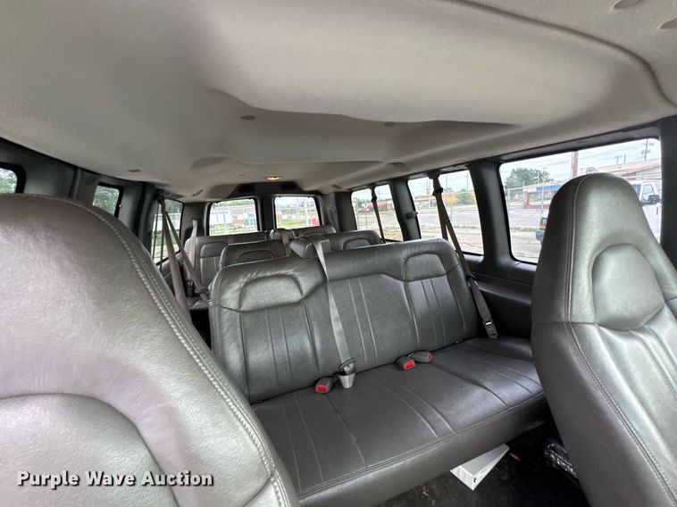 image for item DU9914 2008 Chevrolet Express G2500 van