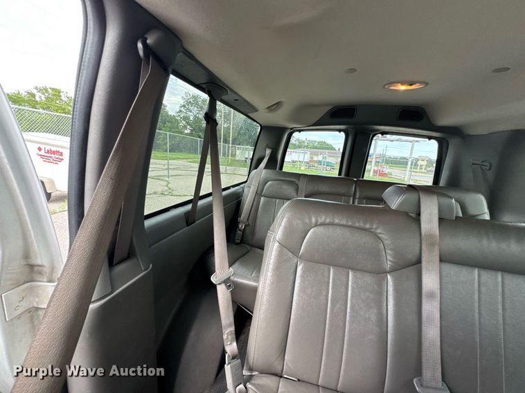 image for item DU9914 2008 Chevrolet Express G2500 van