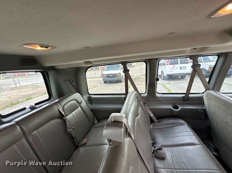 image for item DU9914 2008 Chevrolet Express G2500 van