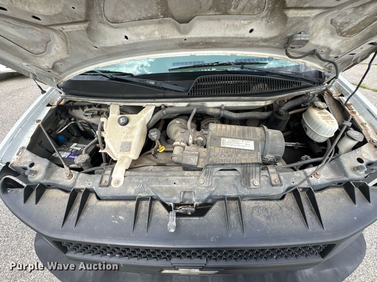 image for item DU9914 2008 Chevrolet Express G2500 van