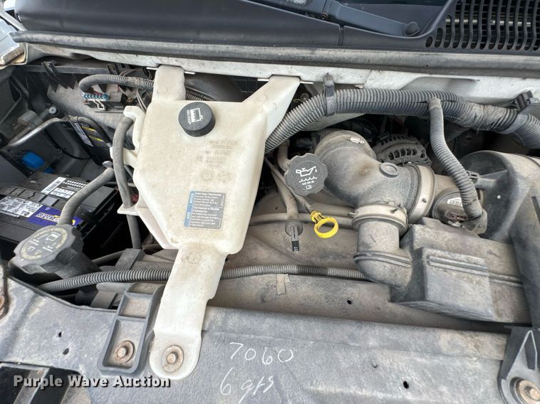 image for item DU9914 2008 Chevrolet Express G2500 van