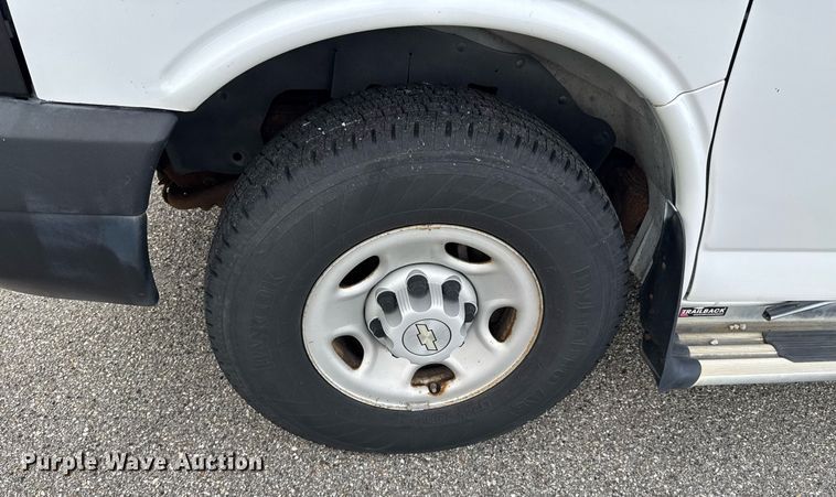 image for item DU9914 2008 Chevrolet Express G2500 van