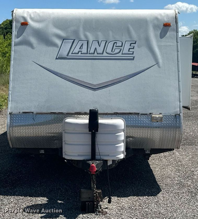 image for item DU9941 2010 Lance camper
