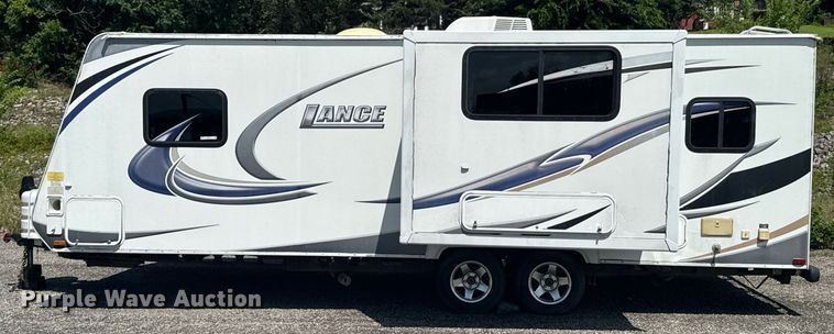image for item DU9941 2010 Lance camper